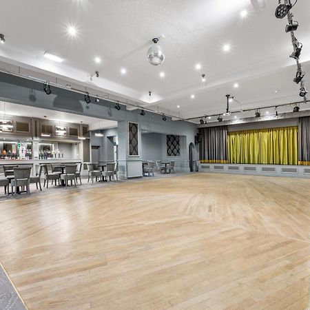 Royal Whitby酒店 外观 照片